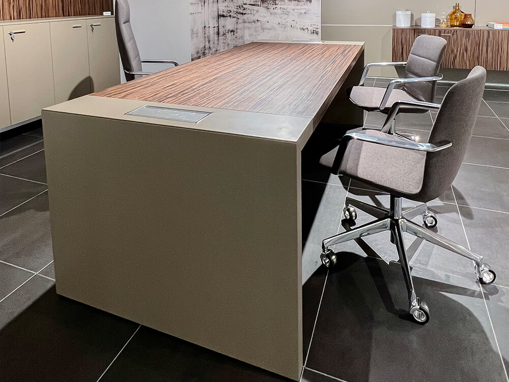Easton – Wood Veneer Executive Desk with Optional Return and Leather Insert 07 Img