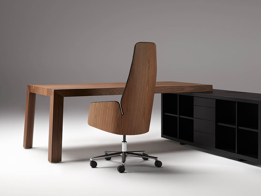Chana - Low, Medium and High Back Executive Chair With Upholstered Or Wood Finish Back 02 Img