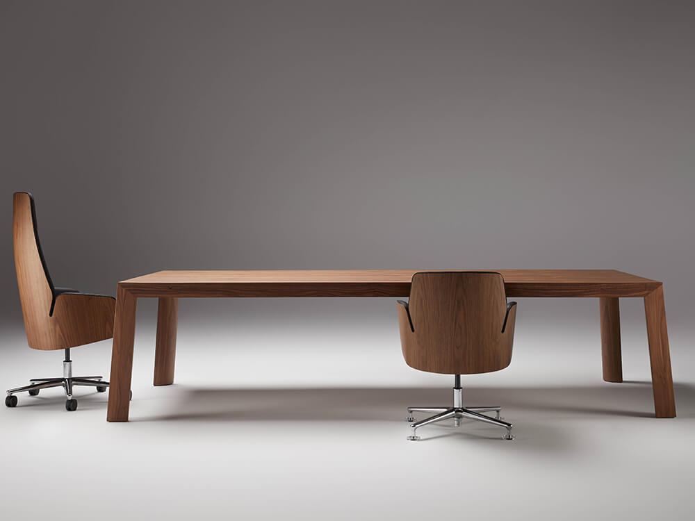 Talon 2 – Rectangular Meeting Room Table (5)