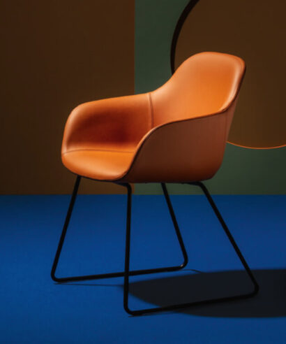 Dilmunite - Super Soft Armchair with Four and Sled Leg