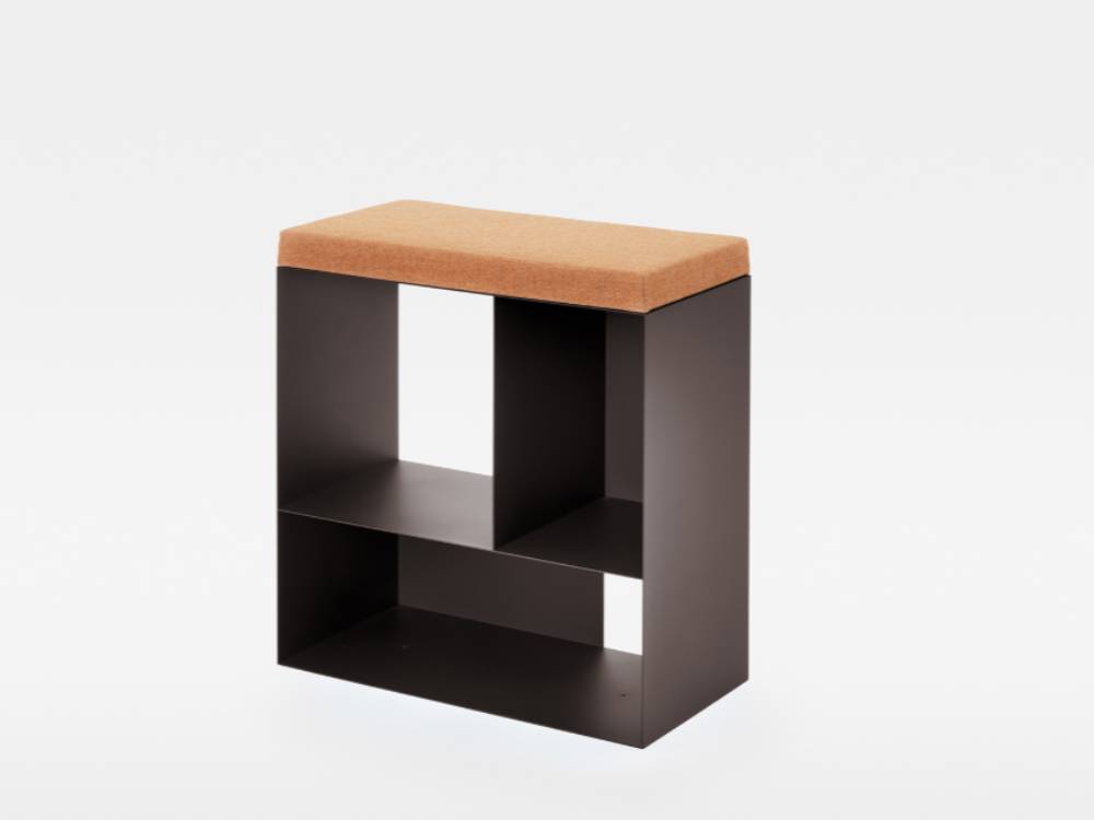 Benny - Designer Bench with SeatPad 01 Img