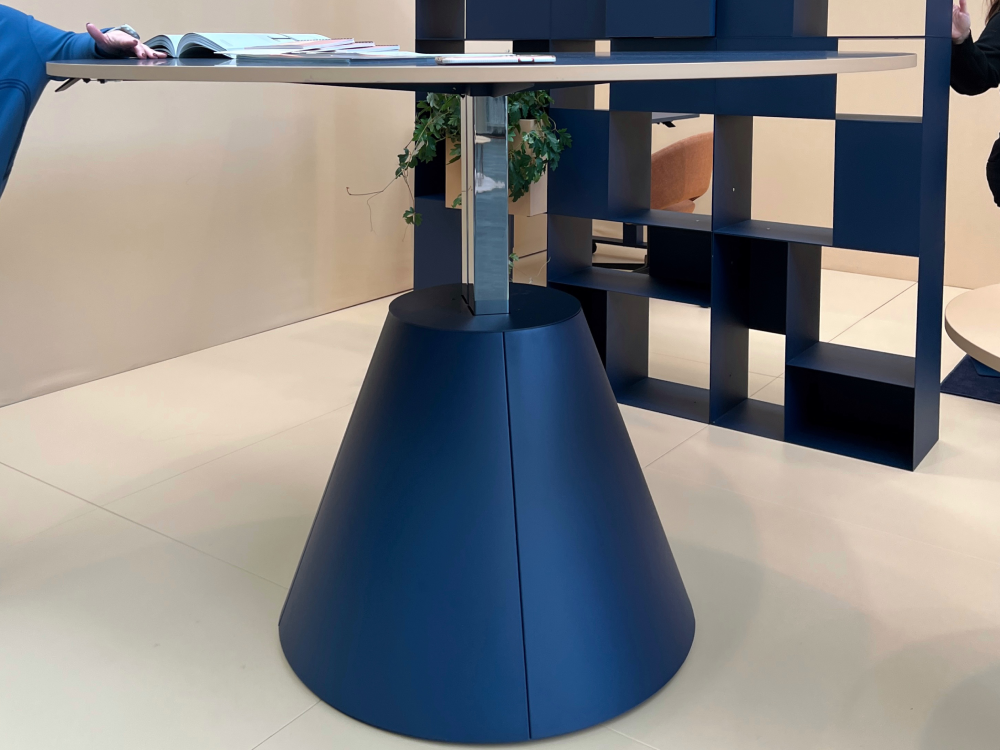 Conevia 2 - Height Adjustment Round Meeting Table with Conical Base 06 img
