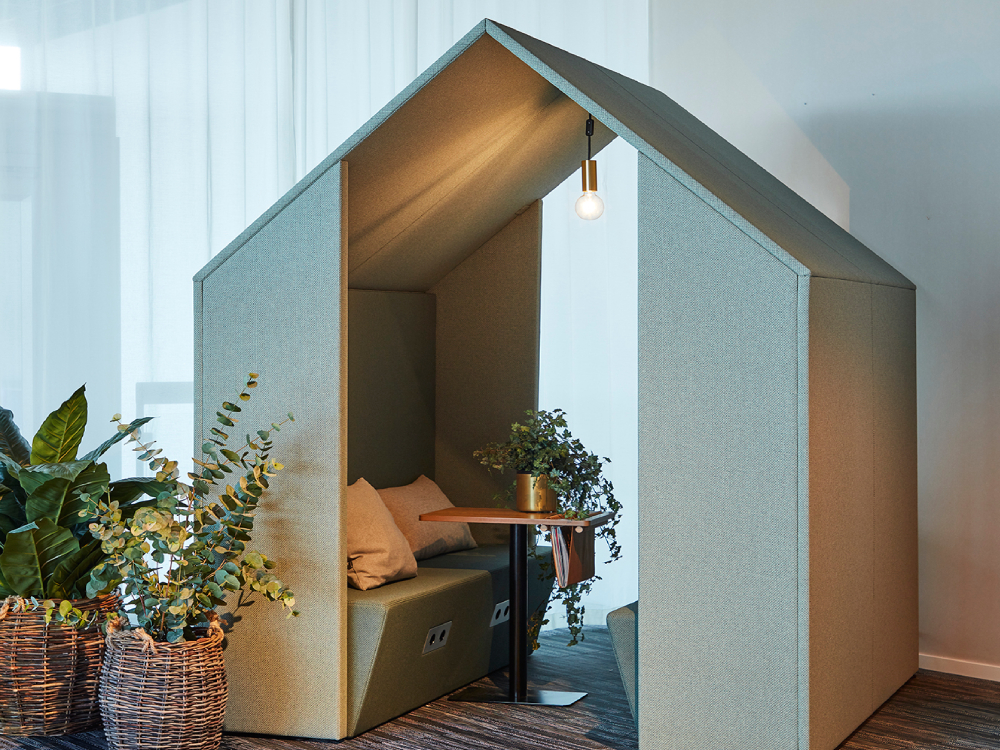 Heriberto 1 – Sound Absorbing Luxury Open Work Pod with Cable Channel (9)