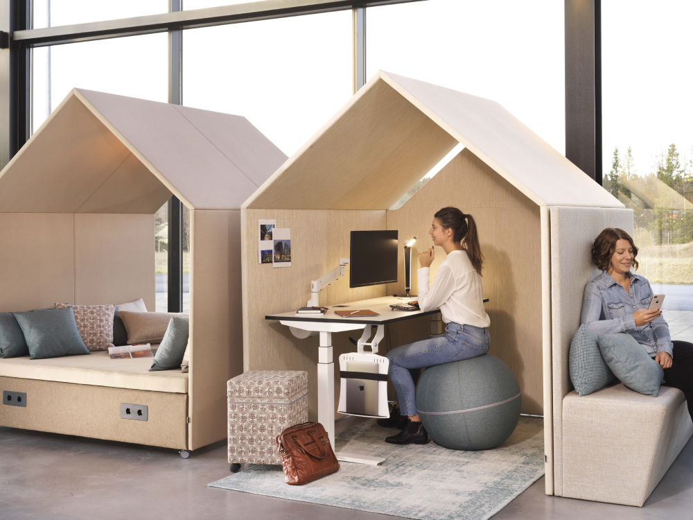 Heriberto – Sound Absorbing Luxury Work Pod with Cable Channel (2)