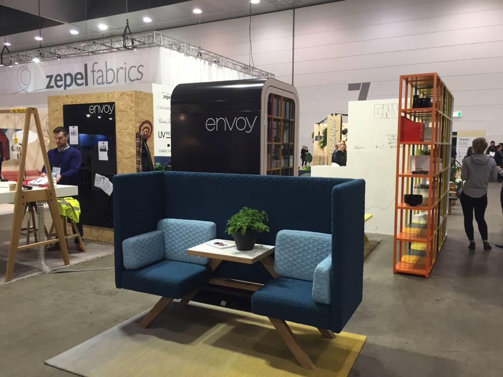 Tresto 1 - Two Person Work Pod with Table 03 Img