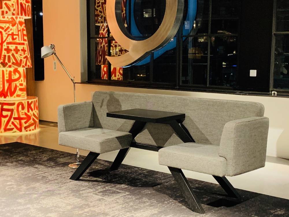 Tresto 1 - Two Person Work Pod with Table 09 Img