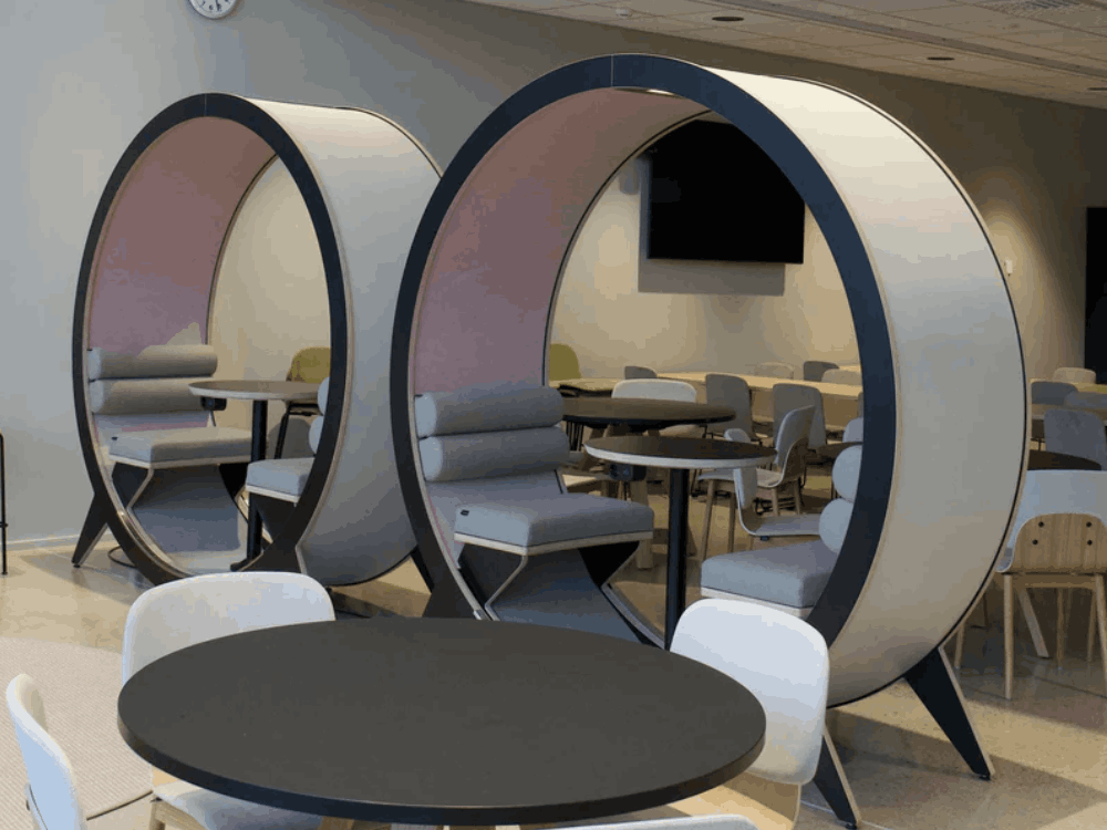Brinox-Beautifully-Designed-Acoustic-Meeting-Pod-for-2-4-and-6-Persons-with-Optional-Acoustic-Backwall-06-img