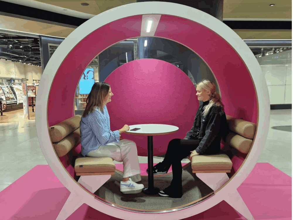 Brinox-Beautifully-Designed-Acoustic-Meeting-Pod-for-2-4-and-6-Persons-with-Optional-Acoustic-Backwall-16