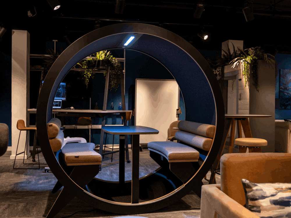 Brinox-Beautifully-Designed-Acoustic-Meeting-Pod-for-2-4-and-6-Persons-with-Optional-Acoustic-Backwall-Main-Img