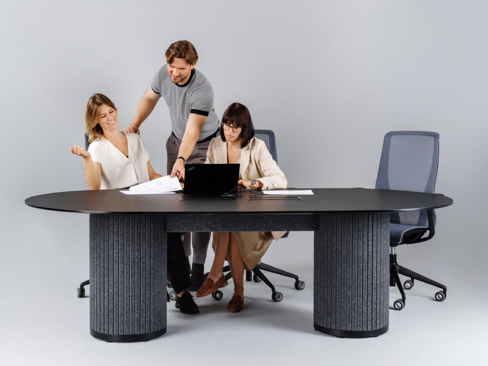 Parzio -Acoustic-Columns-Leg-Meeting-Table-11