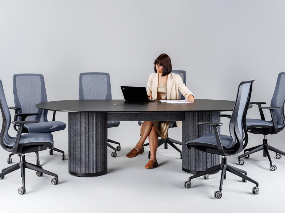 Parzio - Acoustic-Columns-Leg-Meeting-Table-12