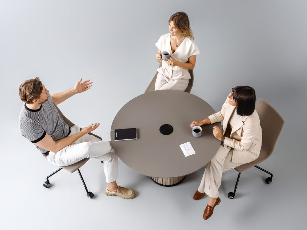 Parzio -Acoustic-Columns-Leg-Meeting-Table-8