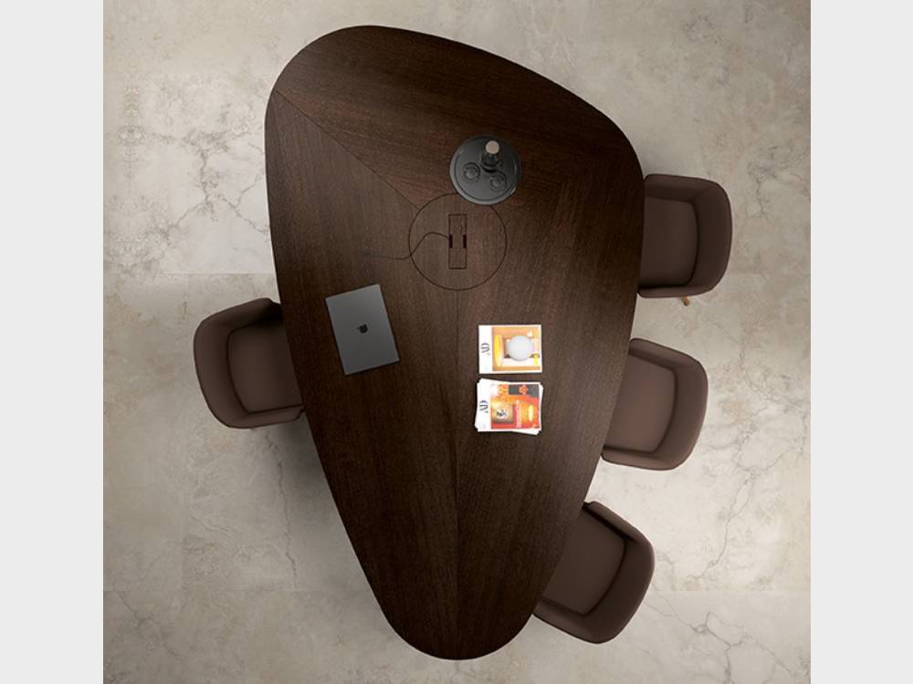 Tracy 3-Triangular-Shaped-Meeting-Table-01-img